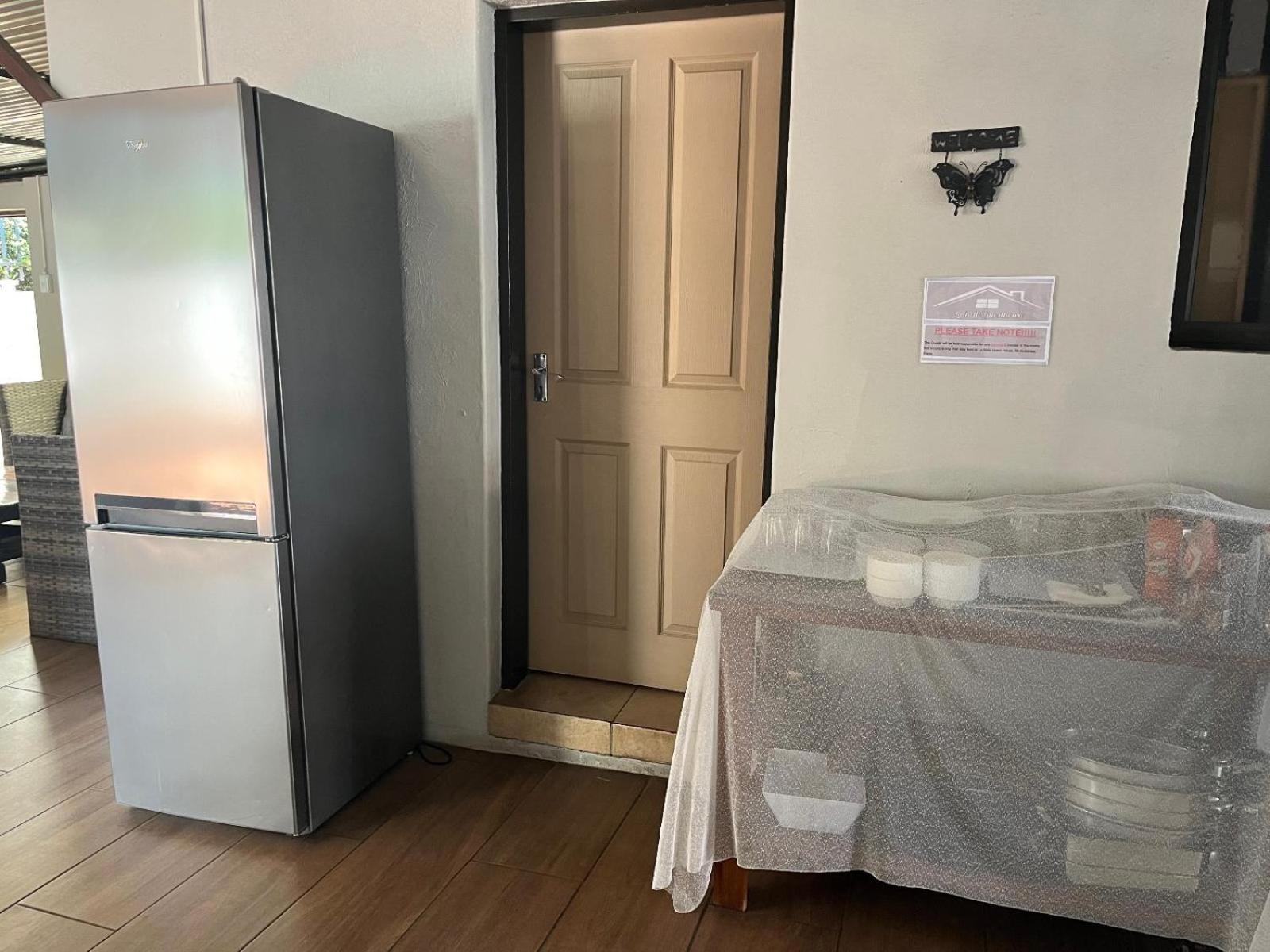 La Belle Guesthouse Парис Екстер'єр фото